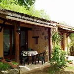 Domaine De Turistaház Gavaudun