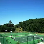 Domaine De Turistaház