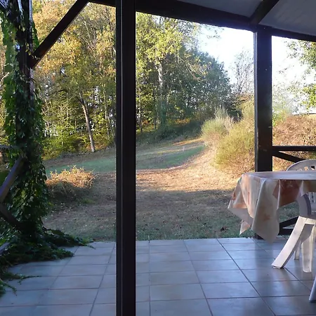 Gîte Domaine De Gavaudun