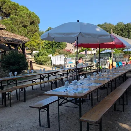 Domaine De * Gavaudun