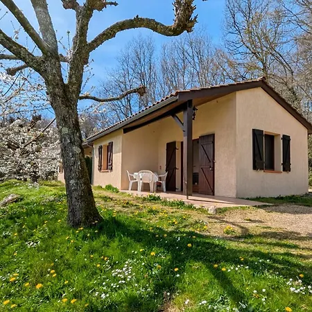 Domaine De Французский дом для отпуска Gavaudun